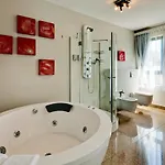 Camps Bay Ruby Suite